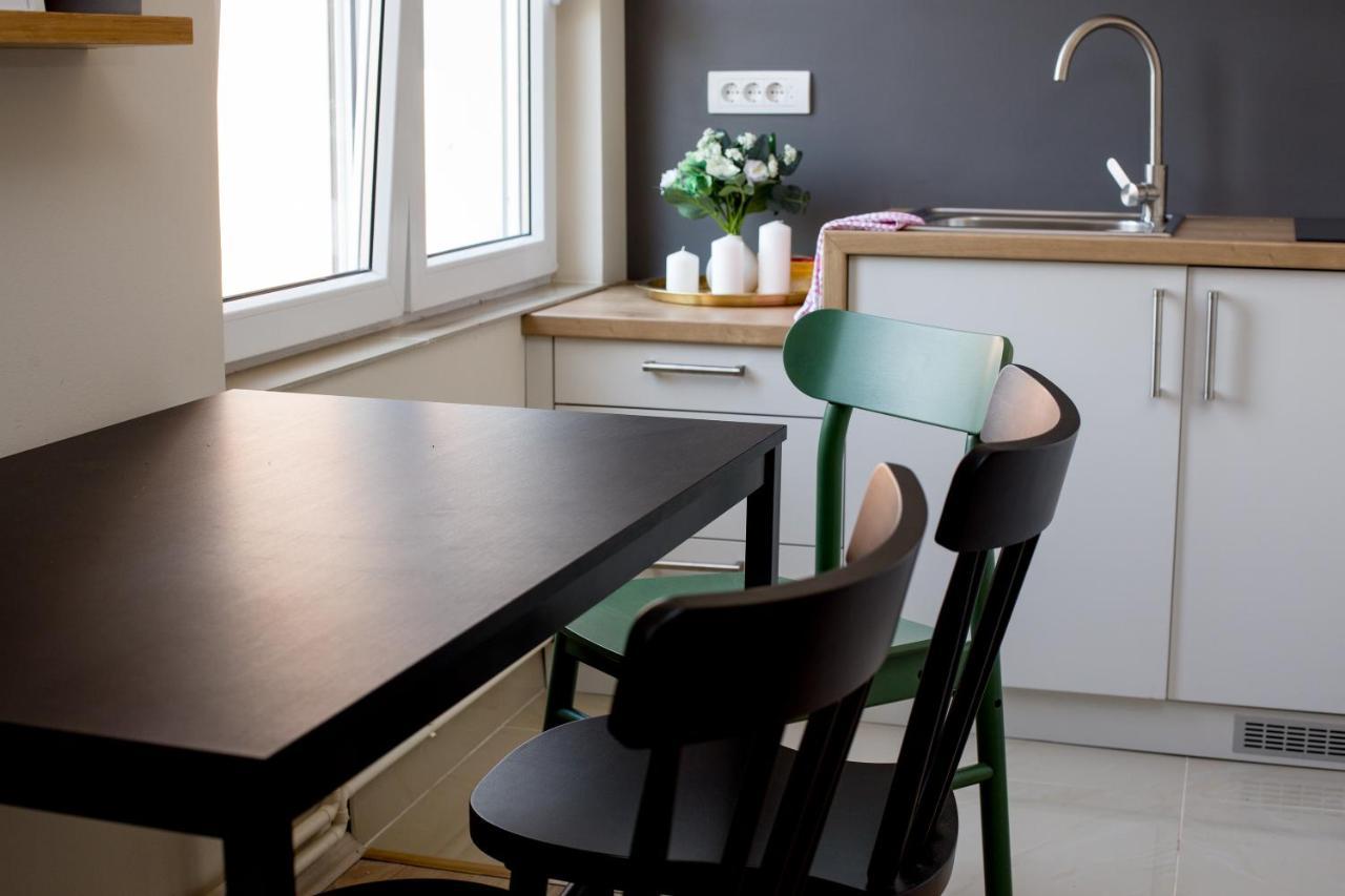 Apartman Zeka Paragvajac Apartment ซูโบติกา ภายนอก รูปภาพ
