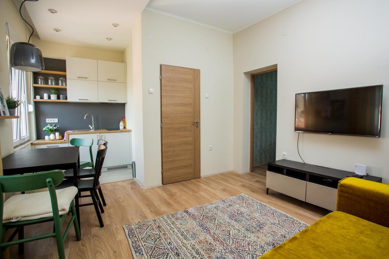 Apartman Zeka Paragvajac Apartment ซูโบติกา ภายนอก รูปภาพ