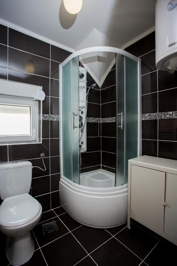 Apartman Zeka Paragvajac Apartment ซูโบติกา ภายนอก รูปภาพ